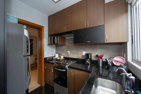 Apartamento à venda com 164m², 4 quartos e 3 vagasCOZINHA
