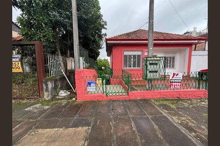 Casa para alugar com 200m², 2 quartos e sem vaga Casa para alugar com 200m², 2 quartos e sem vagaPlaquinha Instalada código SWUA-244