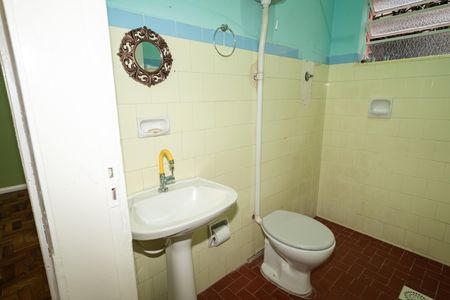 Banheiro de casa para alugar com 2 quartos, 200m² em Cristo Redentor, Porto Alegre