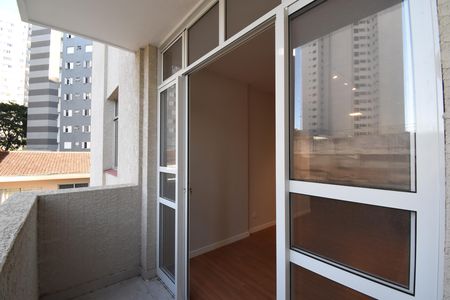 Sacada da Sala de apartamento à venda com 3 quartos, 87m² em Bigorrilho, Curitiba