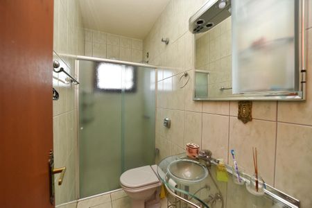 Casa à venda com 259m², 4 quartos e 3 vagasBanheiro 1