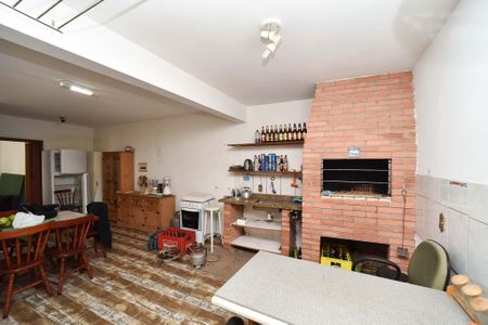 Casa à venda com 259m², 4 quartos e 3 vagasÁrea da Churrasqueira