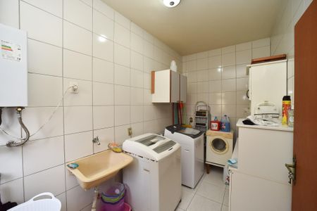 Casa à venda com 259m², 4 quartos e 3 vagasÁrea de Serviço