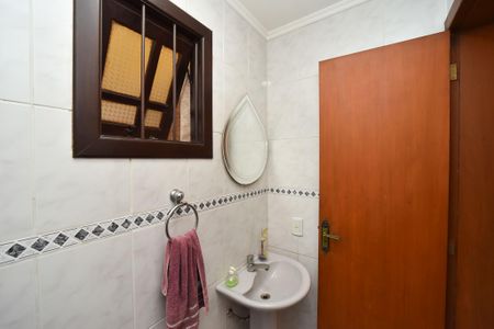 Casa à venda com 259m², 4 quartos e 3 vagasLavabo