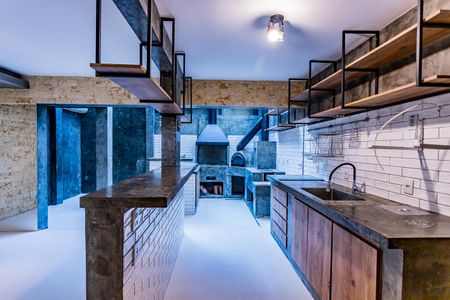 Casa de condomínio à venda com 230m², 3 quartos e 4 vagas Casa de condomínio à venda com 230m², 3 quartos e 4 vagasCozinha gourmet