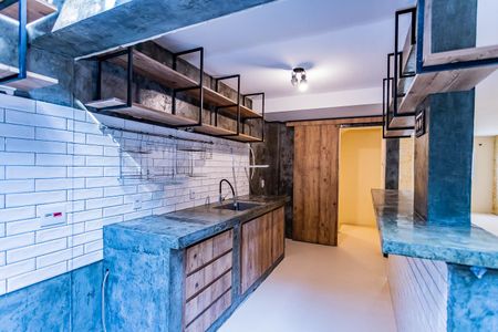 Casa de condomínio à venda com 230m², 3 quartos e 4 vagas Casa de condomínio à venda com 230m², 3 quartos e 4 vagasCozinha gourmet