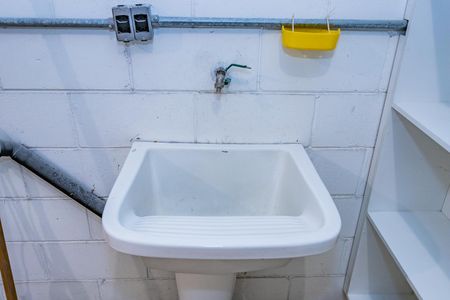Casa de condomínio à venda com 230m², 3 quartos e 4 vagas Casa de condomínio à venda com 230m², 3 quartos e 4 vagasÁrea de Serviço