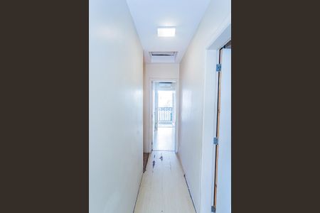 Casa de condomínio à venda com 230m², 3 quartos e 4 vagas Casa de condomínio à venda com 230m², 3 quartos e 4 vagasCorredor