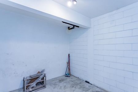 Casa de condomínio à venda com 230m², 3 quartos e 4 vagas Casa de condomínio à venda com 230m², 3 quartos e 4 vagasÁrea de Serviço