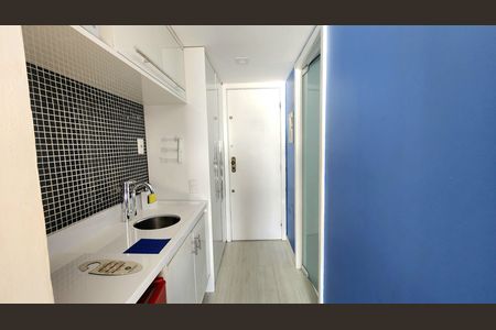 Estúdio - cozinha  de kitnet/studio para alugar com 1 quarto, 31m² em Vitória, Salvador