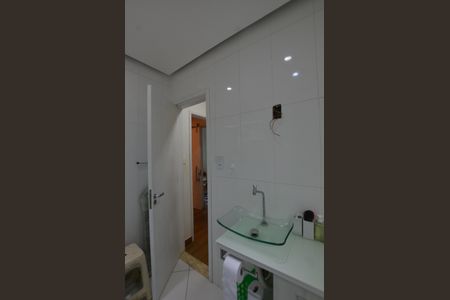Casa à venda com 167m², 3 quartos e 2 vagasBanheiro da Suíte