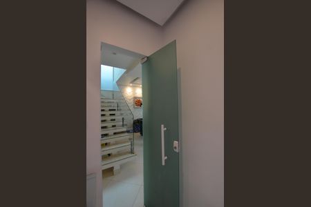 Lavabo de casa à venda com 3 quartos, 167m² em Vila Valqueire, Rio de Janeiro