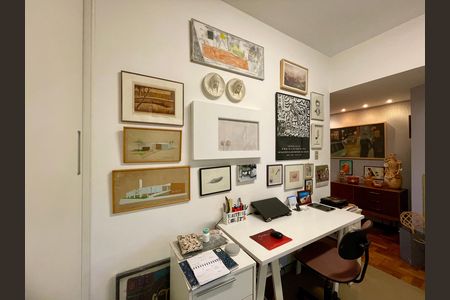 Apartamento à venda com 76m², 2 quartos e 1 vaga