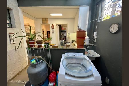 Apartamento à venda com 76m², 2 quartos e 1 vaga