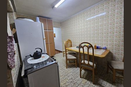 Cozinha de casa à venda com 3 quartos, 225m² em Vila Luzita, Santo André
