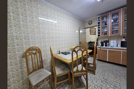 Sala de Jantar de casa à venda com 3 quartos, 225m² em Vila Luzita, Santo André