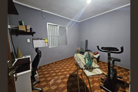 Quarto de casa à venda com 3 quartos, 225m² em Vila Luzita, Santo André
