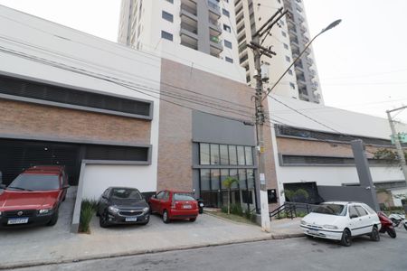 Apartamento para alugar com 37m², 2 quartos e sem vagaÁrea comum - Fachada