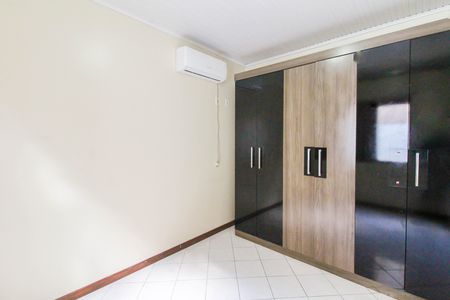 Casa à venda com 85m², 3 quartos e 2 vagas Casa à venda com 85m², 3 quartos e 2 vagasQuarto 2