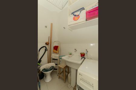 Área de Serviço de apartamento para alugar com 2 quartos, 80m² em Consolação, São Paulo