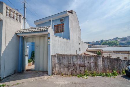 Casa para alugar com 120m², 3 quartos e 1 vaga