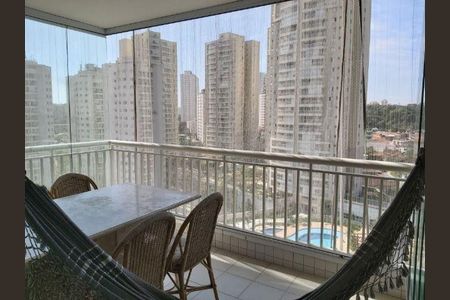 Apartamento à venda com 2 quartos, 98m² em Jardim Taquaral, São Paulo