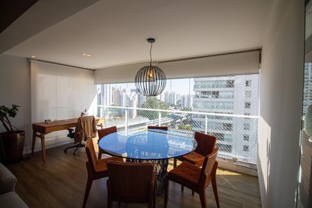 Apartamento à venda com 89m², 2 quartos e 2 vagas Apartamento à venda com 89m², 2 quartos e 2 vagasSala de Jantar