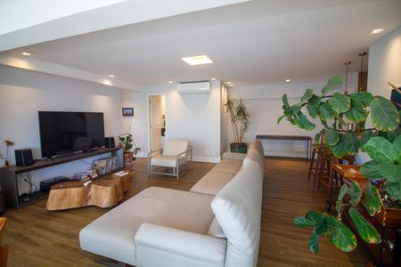 Apartamento à venda com 89m², 2 quartos e 2 vagas Apartamento à venda com 89m², 2 quartos e 2 vagasSala
