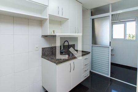 Cozinha de apartamento à venda com 2 quartos, 56m² em Vila Guilherme, São Paulo