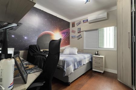 Casa à venda com 197m², 3 quartos e 2 vagasQuarto 2