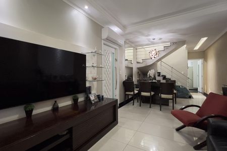 Sala de casa à venda com 3 quartos, 197m² em Vila Moreira, Guarulhos