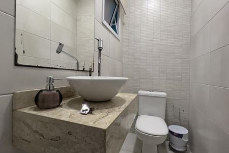 Casa à venda com 197m², 3 quartos e 2 vagasLavabo 2