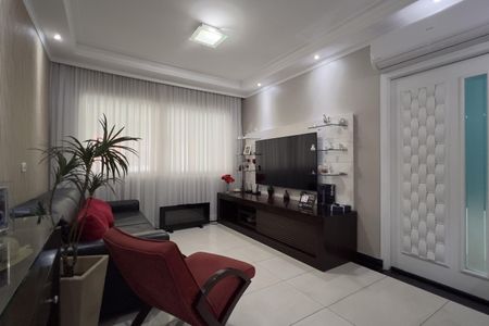 Sala de casa à venda com 3 quartos, 197m² em Vila Moreira, Guarulhos