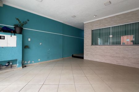 Casa à venda com 197m², 3 quartos e 2 vagasGaragem