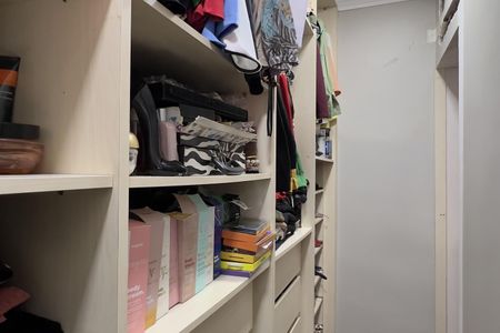 Closet da suíte de casa à venda com 3 quartos, 197m² em Vila Moreira, Guarulhos