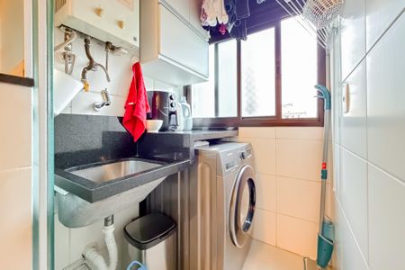 Apartamento à venda com 54m², 2 quartos e 1 vaga Apartamento à venda com 54m², 2 quartos e 1 vagaÁrea de Serviço