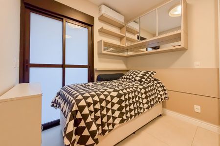 Apartamento à venda com 54m², 2 quartos e 1 vaga Apartamento à venda com 54m², 2 quartos e 1 vagaQuarto 1