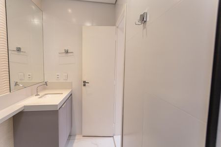 Apartamento para alugar com 86m², 3 quartos e 2 vagas Apartamento para alugar com 86m², 3 quartos e 2 vagasBanheiro da Suíte