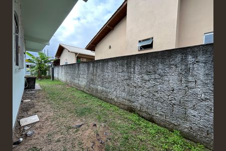 Casa para alugar com 50m², 1 quarto e 1 vaga Casa para alugar com 50m², 1 quarto e 1 vagaQuintal