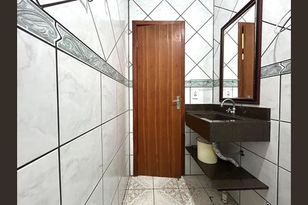 Banheiro  de casa para alugar com 1 quarto, 50m² em S Joao Rio Vermelho, Florianópolis