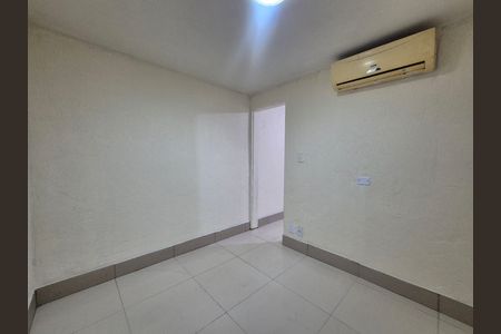 Apartamento para alugar com 1 quarto, 50m² em Vargem Pequena, Rio de Janeiro