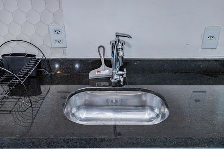 Apartamento à venda com 35m², 2 quartos e sem vaga Apartamento à venda com 35m², 2 quartos e sem vagaSala, cozinha e área de serviço