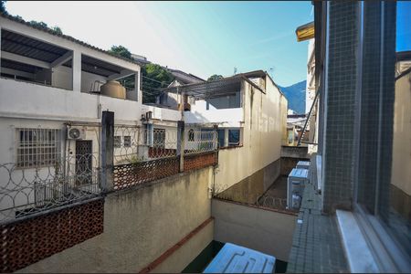 Apartamento para alugar com 80m², 3 quartos e 1 vaga Apartamento para alugar com 80m², 3 quartos e 1 vagaSala
