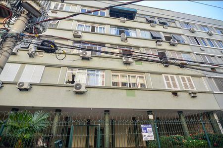 Apartamento para alugar com 80m², 3 quartos e 1 vaga Apartamento para alugar com 80m², 3 quartos e 1 vagaFachada