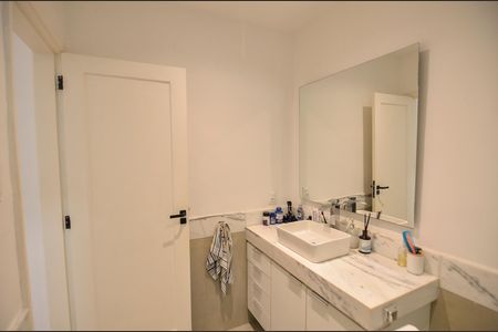 Apartamento para alugar com 80m², 3 quartos e 1 vaga Apartamento para alugar com 80m², 3 quartos e 1 vagaBanheiro