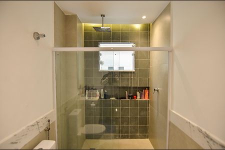 Apartamento para alugar com 80m², 3 quartos e 1 vaga Apartamento para alugar com 80m², 3 quartos e 1 vagaBanheiro