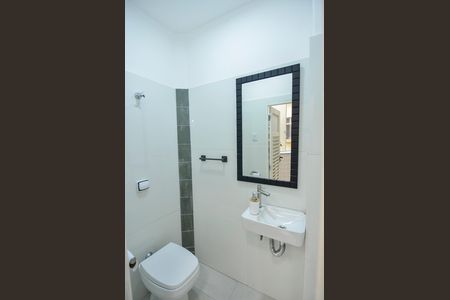 Apartamento para alugar com 80m², 3 quartos e 1 vaga Apartamento para alugar com 80m², 3 quartos e 1 vagaBanheiro de Serviço