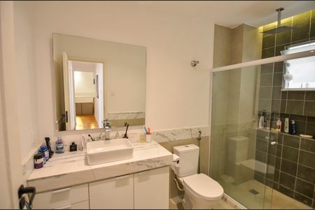 Apartamento para alugar com 80m², 3 quartos e 1 vaga Apartamento para alugar com 80m², 3 quartos e 1 vagaBanheiro