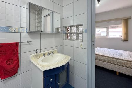 Casa à venda com 114m², 2 quartos e 2 vagas Casa à venda com 114m², 2 quartos e 2 vagasBanheiro - Suíte