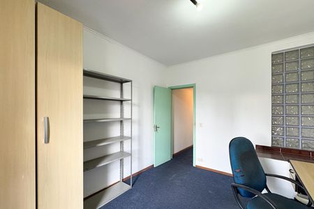 Casa à venda com 114m², 2 quartos e 2 vagas Casa à venda com 114m², 2 quartos e 2 vagasQuarto